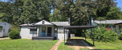 Building Photo - 2028 Thomas Ave
