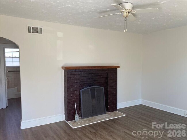 Foto del edificio - 960 Fairmont Ave