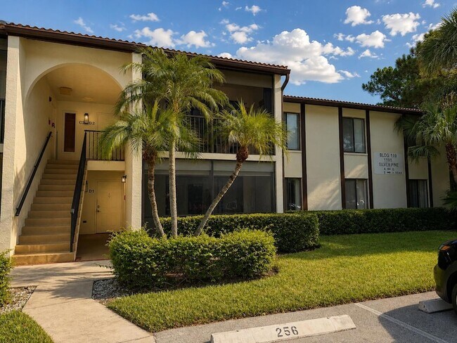 Foto del edificio - 1995 SW Silver Pine Way