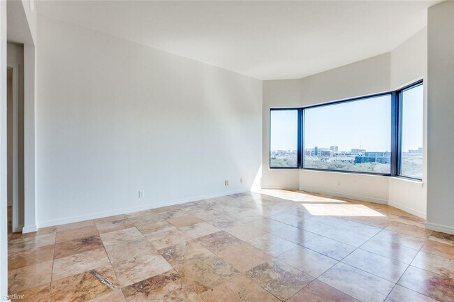 Foto del edificio - 1 br, 1 bath House - 3030 McKinney Ave Apt...