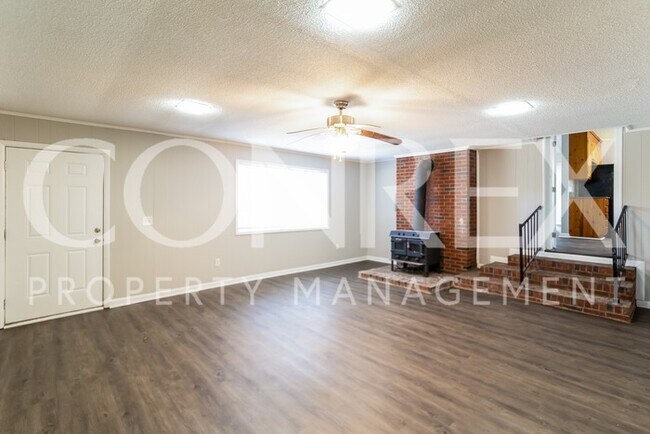 Building Photo - Beautiful Home in North Charleston!