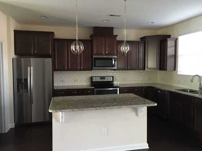 Building Photo - 1444 Salem Creek Dr