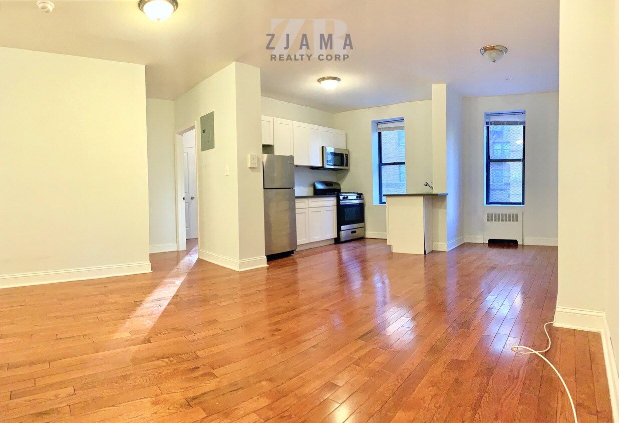 Primary Photo - 500 Ocean Ave