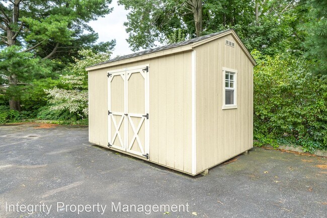 Foto del edificio - 4 br, 3 bath House - 1250 North Ave