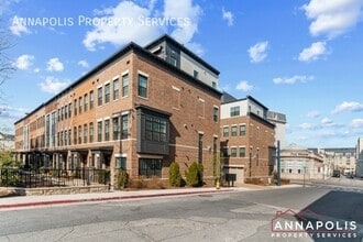 Building Photo - 285 West St