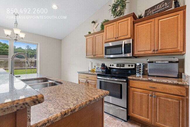 Building Photo - 12960 Westfield Loop