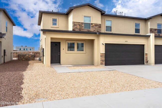 Building Photo - 11472 VAN NUYS Dr