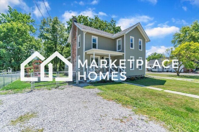 Foto del edificio - 115 Garden Ln