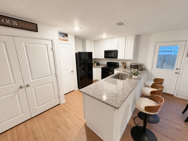 Foto del edificio - 1125 Desert Willow Dr