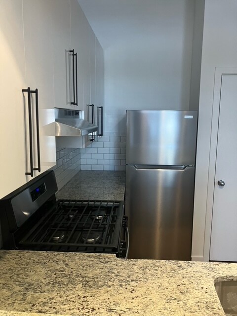 Building Photo - The Lofts At Chimney Hill