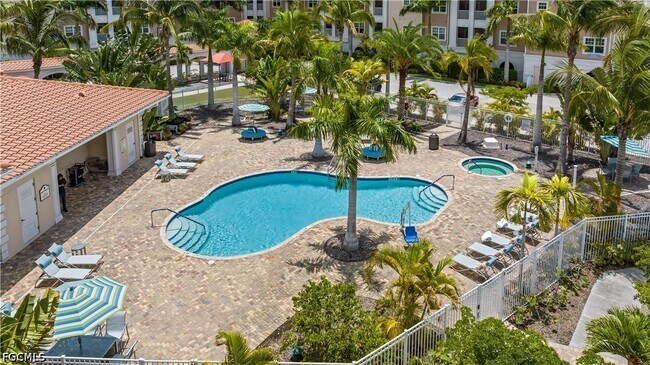 Building Photo - 24100 S Tamiami Trl