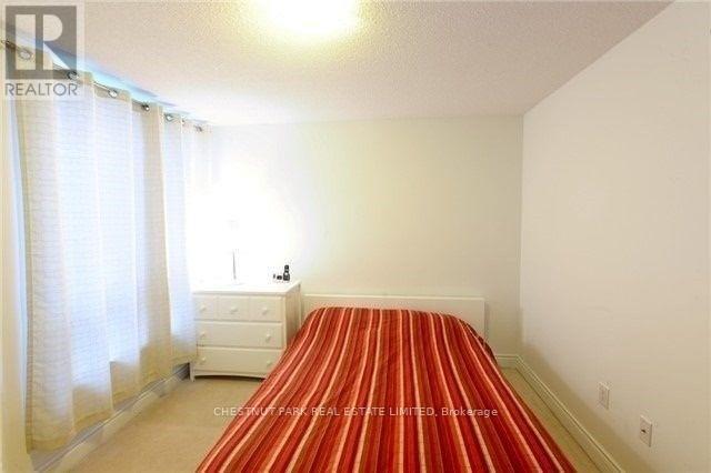Photo du bâtiment - 724-500 DORIS Ave