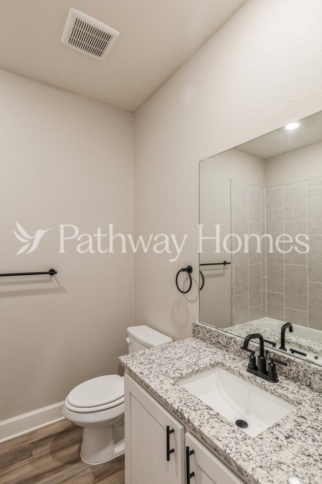 Foto del edificio - 1032 Sleepy Owl Ln