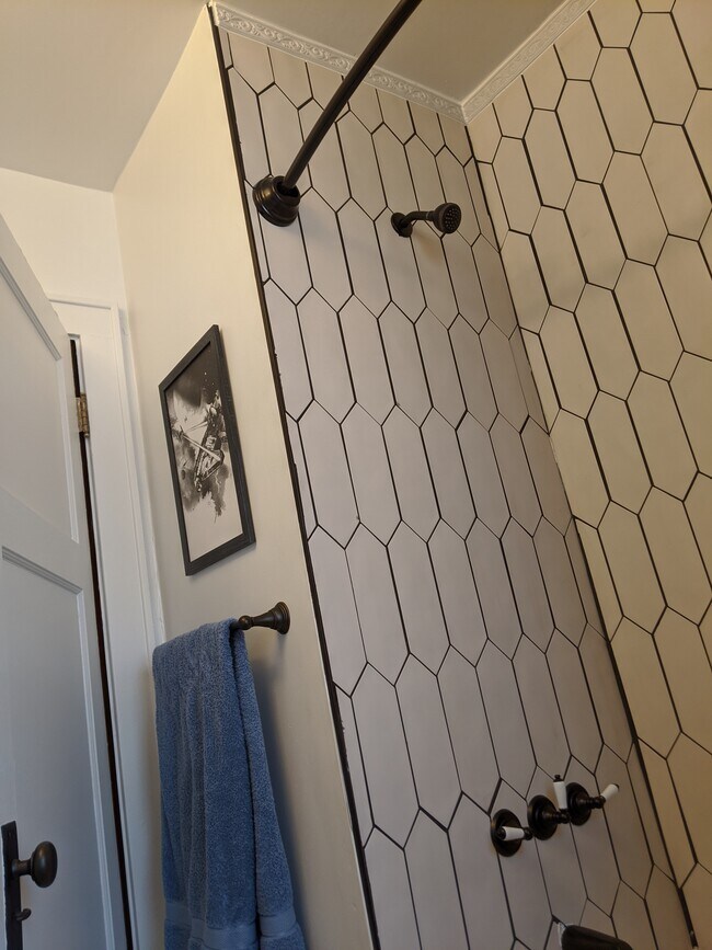 Foto del edificio - 2656 N 61st St