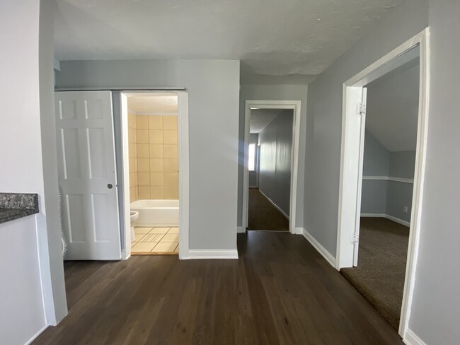 Building Photo - 2805 Boulevard Pl