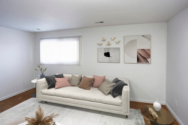 Building Photo - Five Points Courtyard Apartments