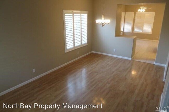 Building Photo - 3 br, 2 bath House - 8031 Mainsail Dr
