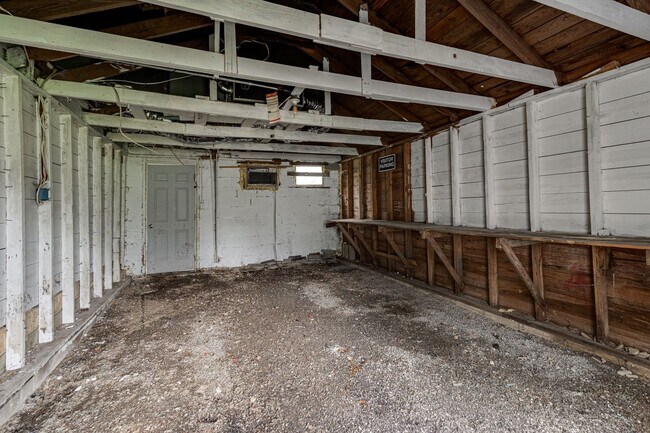 Foto del edificio - Two Bedroom Home For Rent