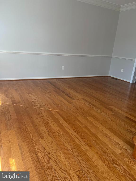 Building Photo - 43400 Wheatlands Chase Ct