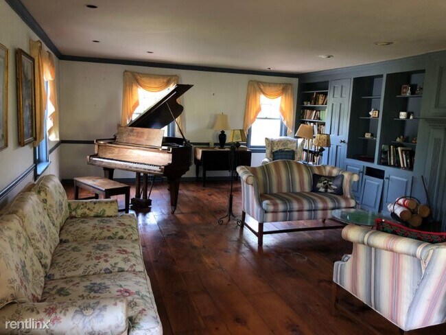 Building Photo - 3 br, 3 bath House - 537 Green Hollow Rd