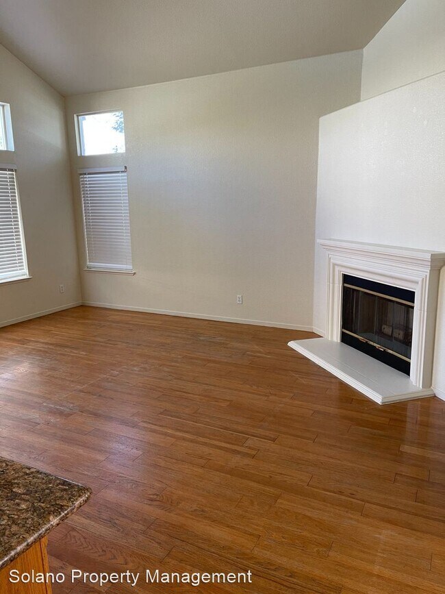 Building Photo - 4 br, 2 bath House - 601 Dynasty Dr
