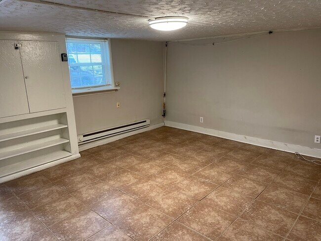 Foto del edificio - 2837 Woodrow Dr