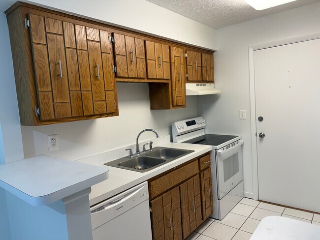 Foto del edificio - 11636 Roberts St