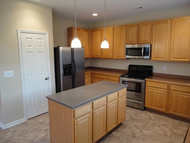 Building Photo - 6001 Namozine Ct