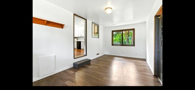 Foto del edificio - 3116 Pocahontas Rd