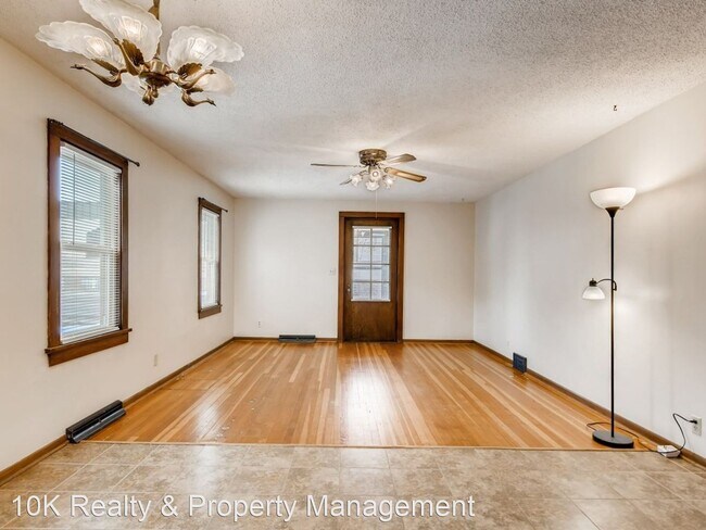 Building Photo - 3 br, 2.5 bath House - 6515 Main Street