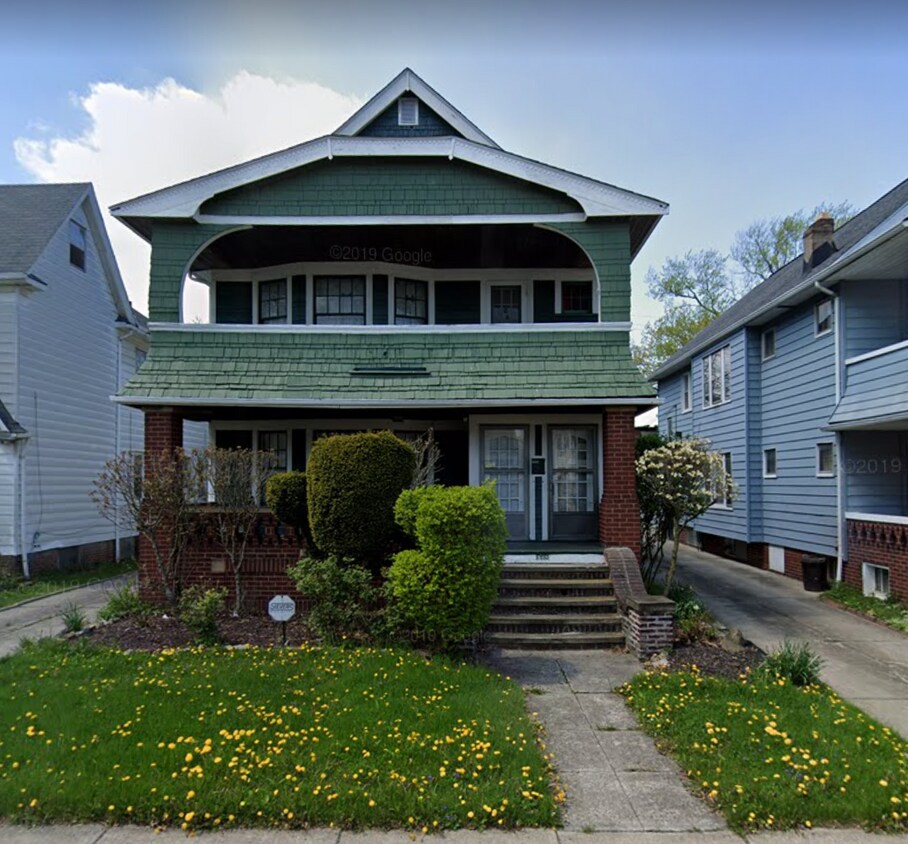 Primary Photo - 3290 E 146th St