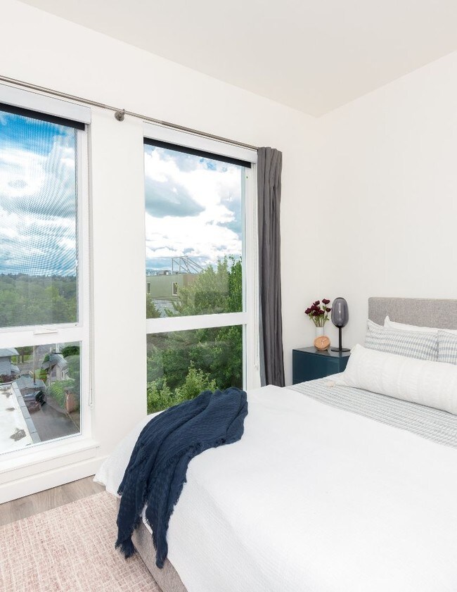 Meetinghouse Apartments Portland, OR