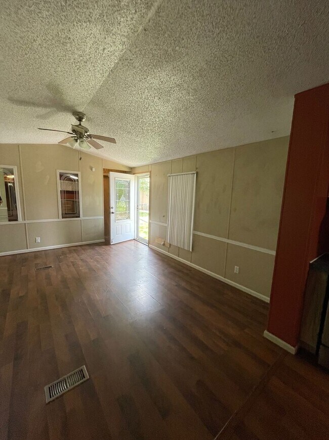 Foto del edificio - Home for rent!