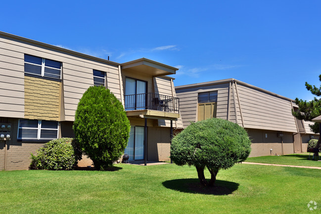 Building Photo - Regency Apartments