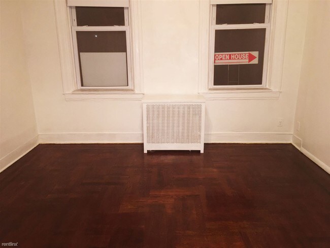 Building Photo - 2158 35th St