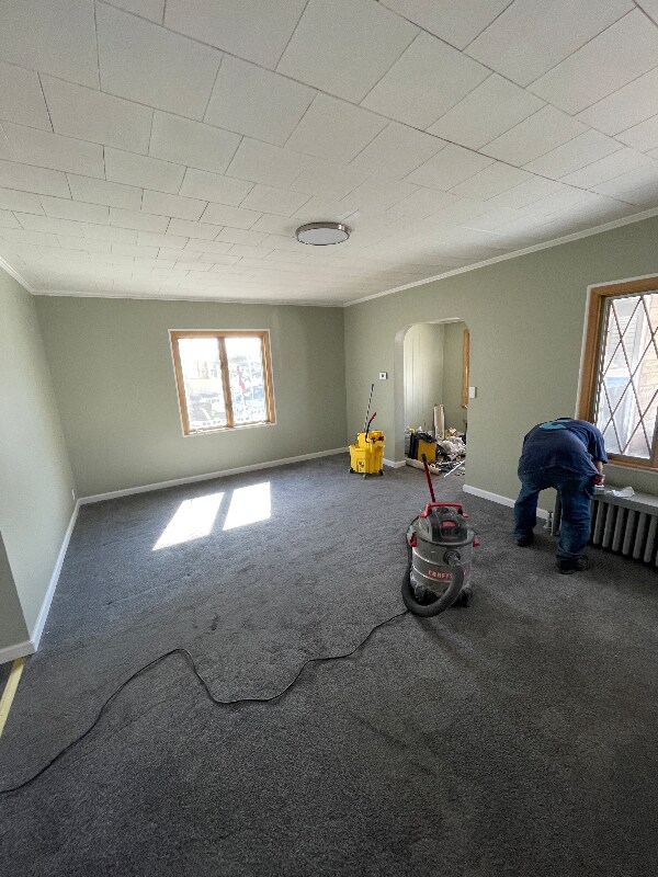 Primary Photo - 39 Meadowbrook Pkwy