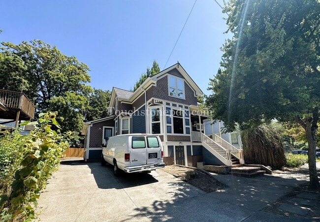 Building Photo - 2025-KUPONO