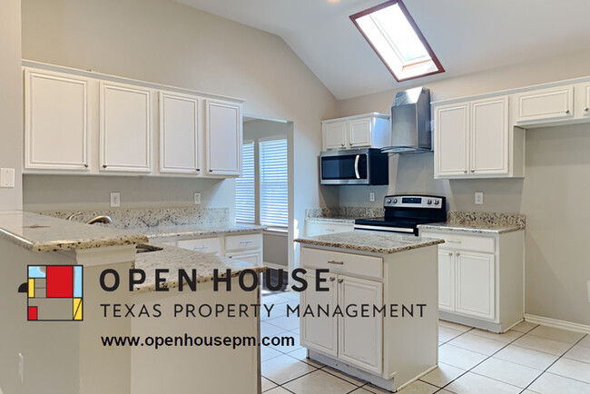 Foto del edificio - 1824 Lake Texoma Cir Allen