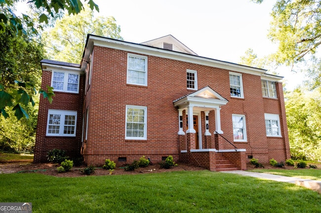 Foto del edificio - 111 E Screven St