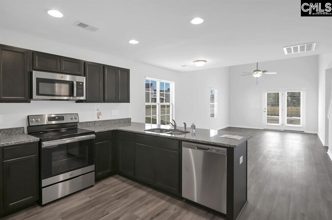 Foto del edificio - 629 Wooster Dr