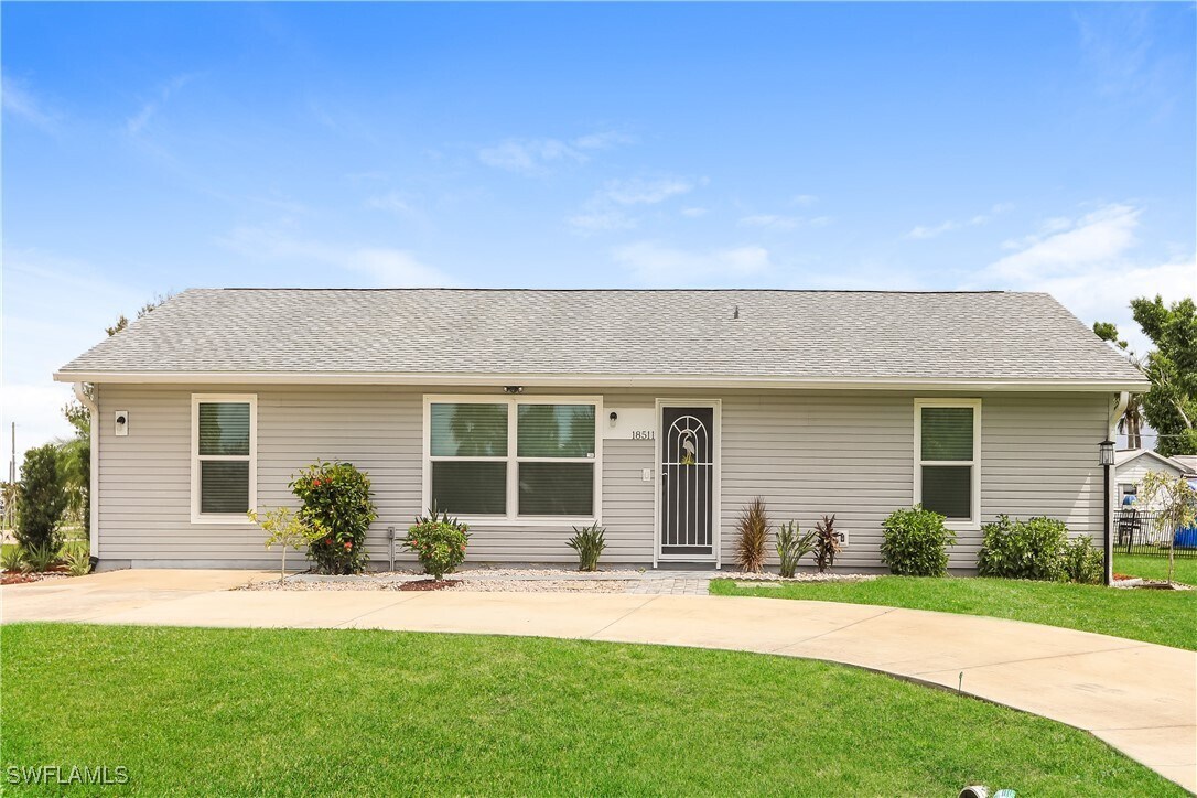 18511 Briggs Cir, Port Charlotte, FL 33948 House Rental in Port