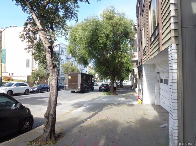 Foto del edificio - 3163 Sacramento St