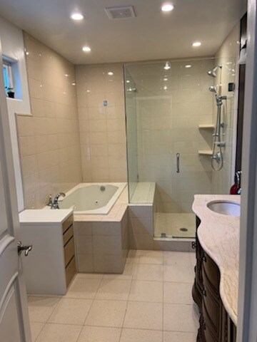 Foto del edificio - 3441 Red Rose Dr