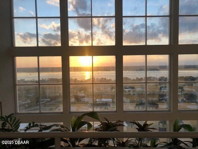 Foto del edificio - 2545 S Atlantic Ave