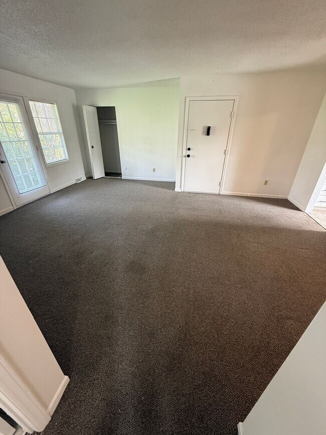 Foto del edificio - 8608 Countryshire Ln