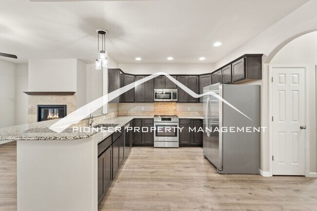 Building Photo - 295 Eclipse Dr