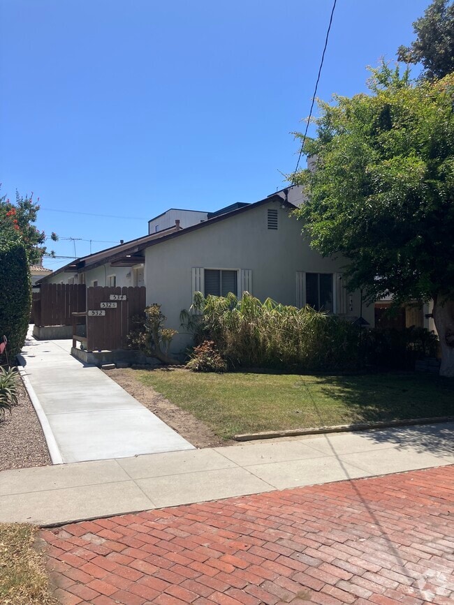 Building Photo - 532 Avenue C