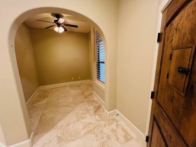 Foto del edificio - 4310 Floyd St