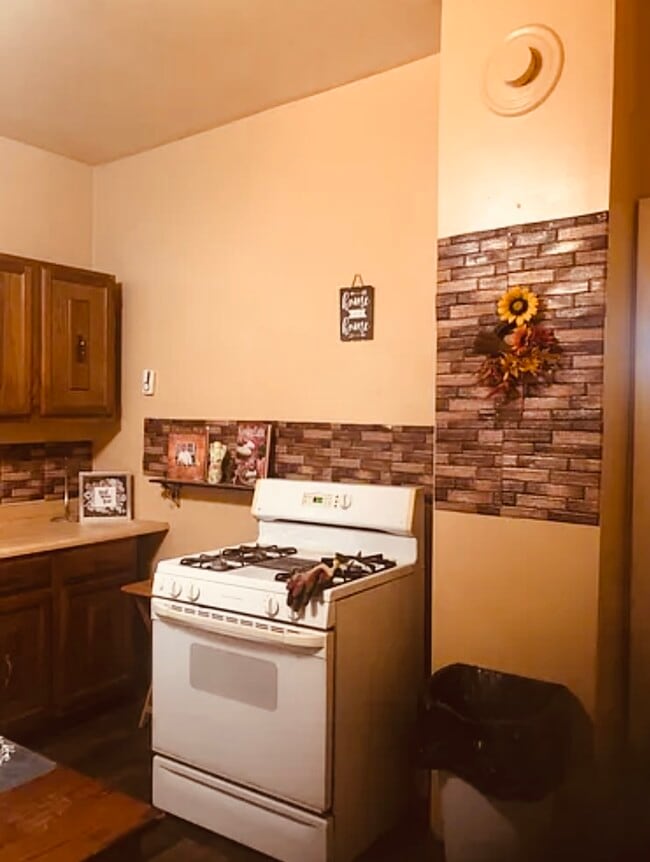 Foto del edificio - 106 Lancaster St