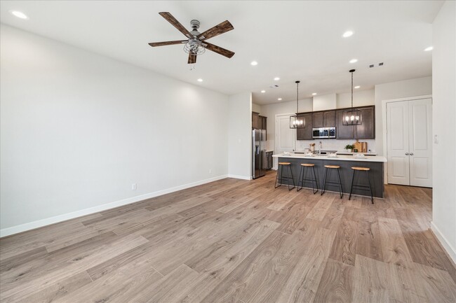 Building Photo - 8534 Adell Rose Ln